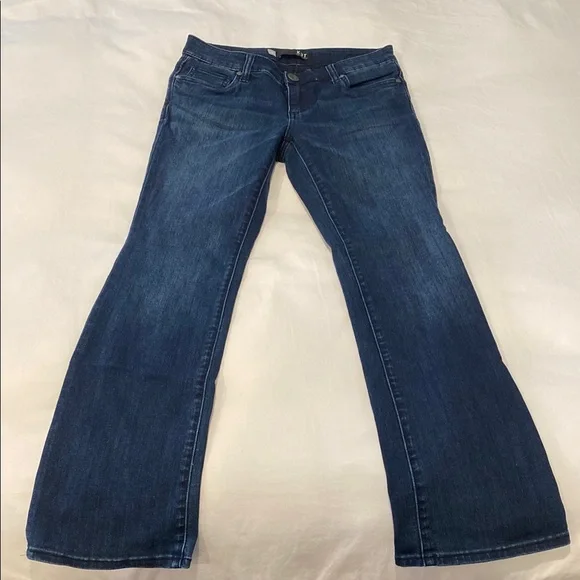 Kut from the Kloth Blue Flare Leg Jeans - Picture 1 of 4